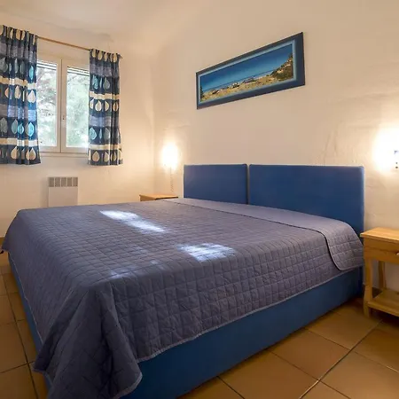 Casale Di Mare Βίλα *
